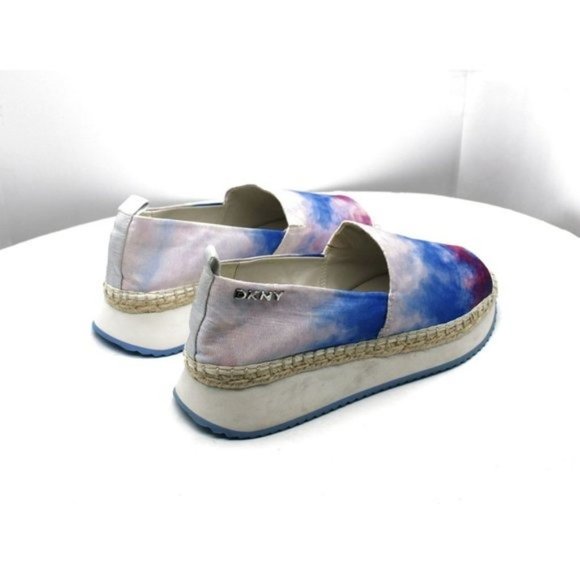 Women Wedges - Picture 7 of 8